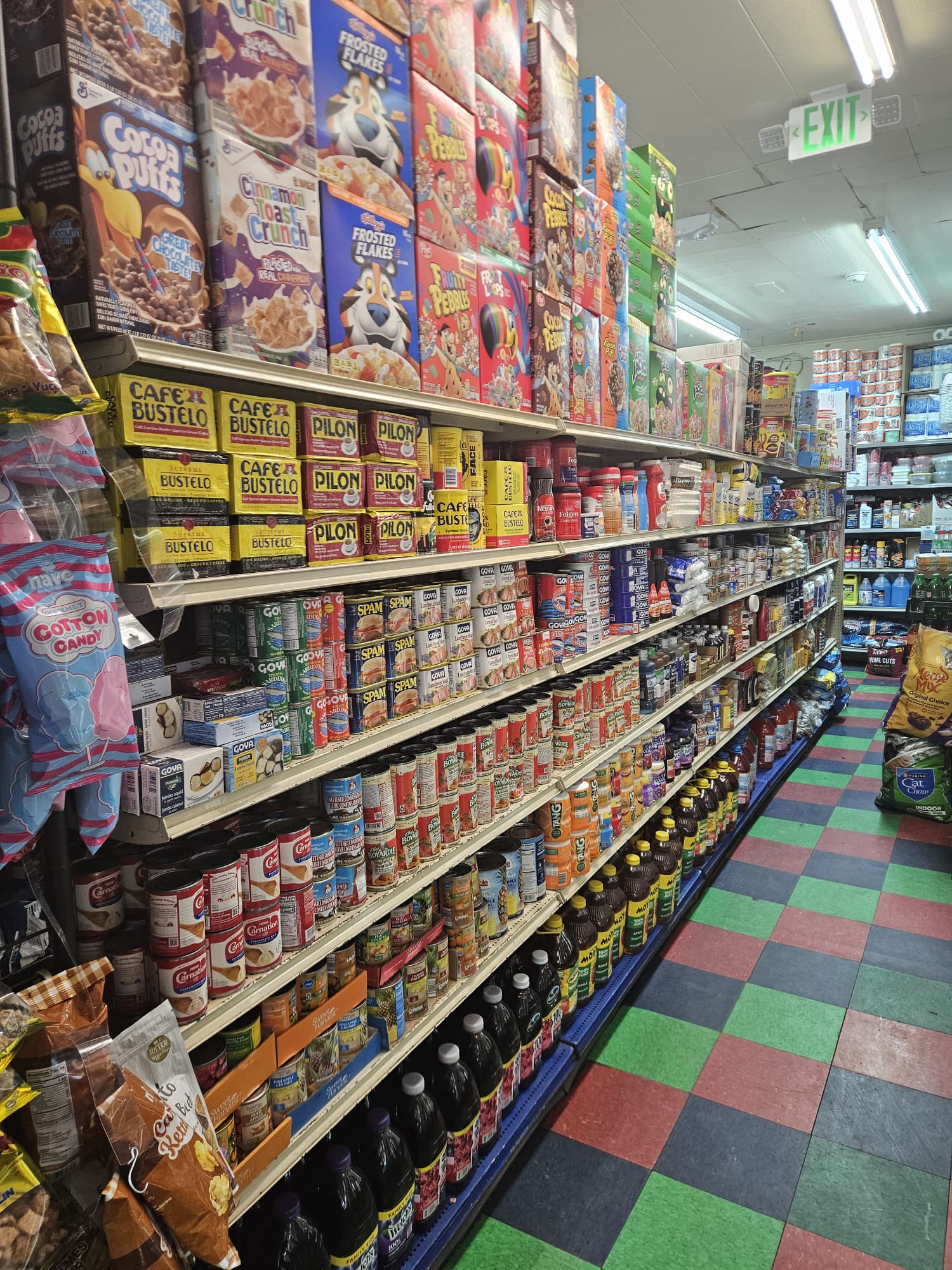 Pantry and Canned Goods